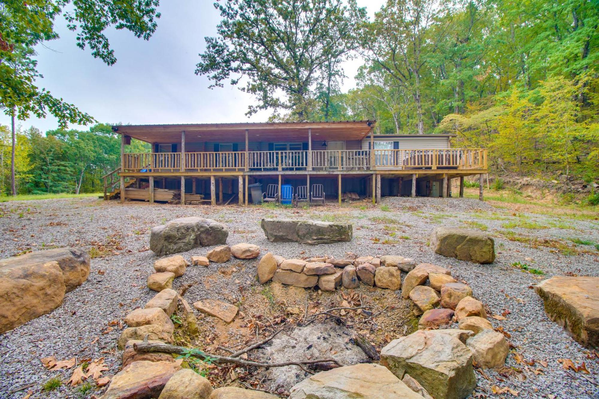 Ozark Mountain Cabin Rental On 300-Acre Ranch Exterior foto